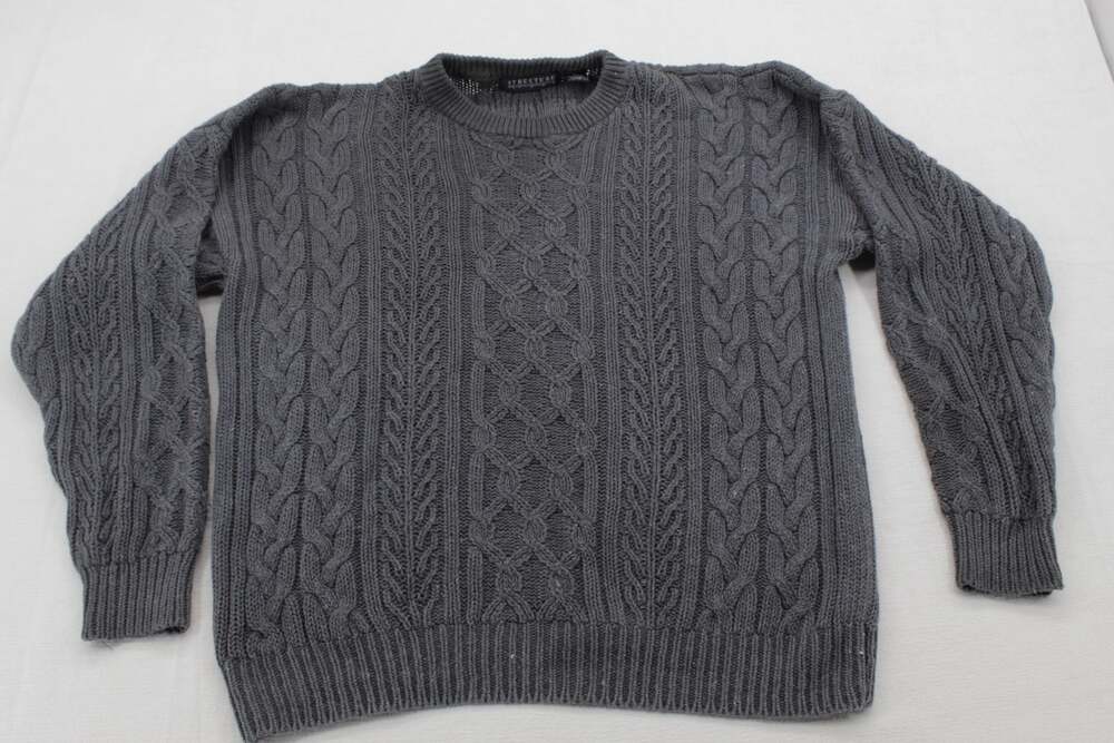 Structure Men's Dark Gray Cable Knit Fisherman Crew Neck Sweater